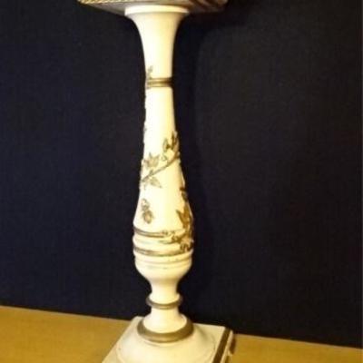 LOT 97D: NEOCLASSICAL WOOD PEDESTAL