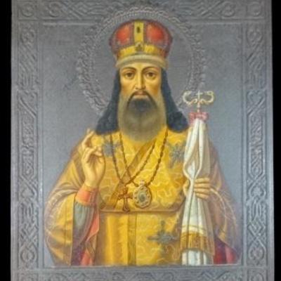 LOT 90: ANTIQUE RUSSIAN ICON CIRCA EARLY 20TH C., VERY GOOD CONDITION, 12" X 11"