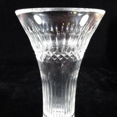 LOT 153: NEIMAN MARCUS 24% LEAD CRYSTAL VASE 