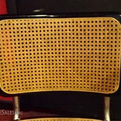 LOT 87: MARCEL BREUER CANTILEVER ARM CHAIR BY THONET