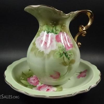 LOT 100C: 2 PC LEFTON MINI PITCHER & WASHBASIN