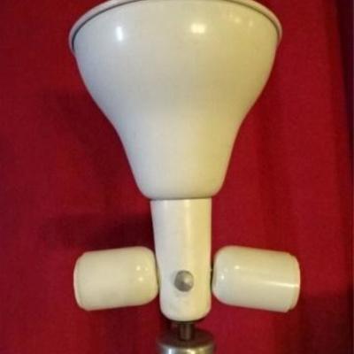 LOT 89A: LARGE MID CENTURY TABLE LAMP,
