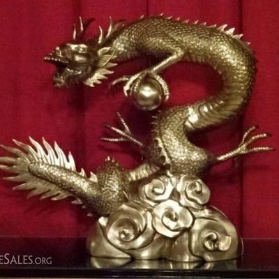 LOT 104: HUGE BRONZE CHINESE DRAGON SCULPTURE