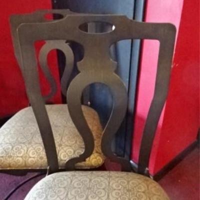 LOT 80D: 4 PC METAL CHAIRS