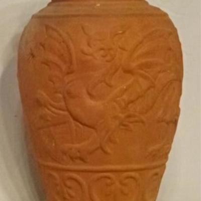 LOT 104B: POTTERY URN WITH BAS RELIEF DRAGON DESIGN