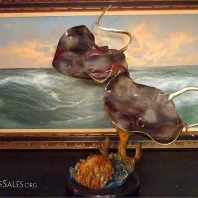 LOT 132: LARGE BRONZE STINGRAY SCULPTURE