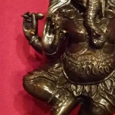 LOT 118B: LARGE BRONZE SCULPTURE OF GANESH