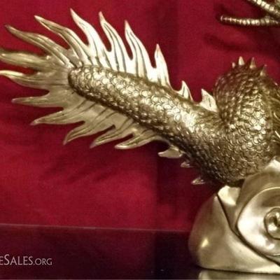 LOT 104: HUGE BRONZE CHINESE DRAGON SCULPTURE
