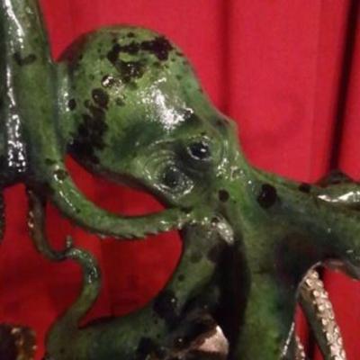 LOT 65B: LARGE PATINATED BRONZE SCULPTURE, 2 OCTOPUSES, ON MARBLE BASE