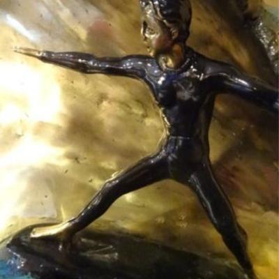 LOT 145: LARGE PATINATED BRONZE SCULPTURE