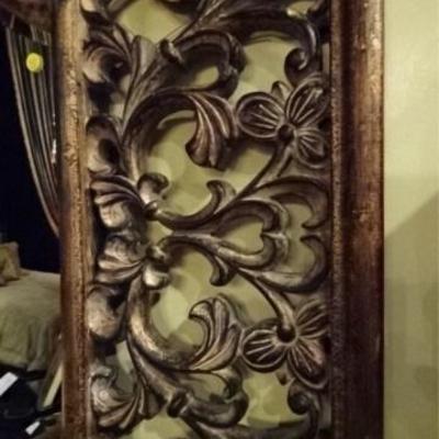 LOT 56A: LARGE ORNATE MIRROR, GOLD FINISH WOOD FRAME