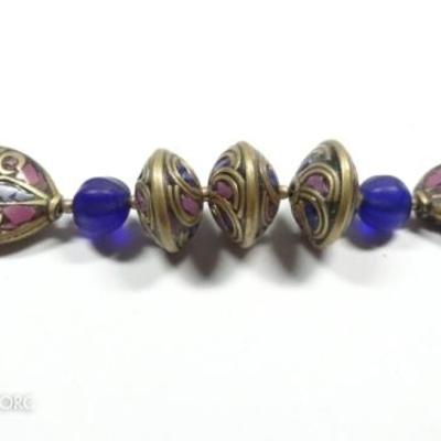 LOT 112A: TIBETAN LAPIS NECKLACE