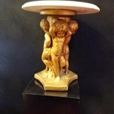 LOT 58D: MARBLE TOP PEDESTAL