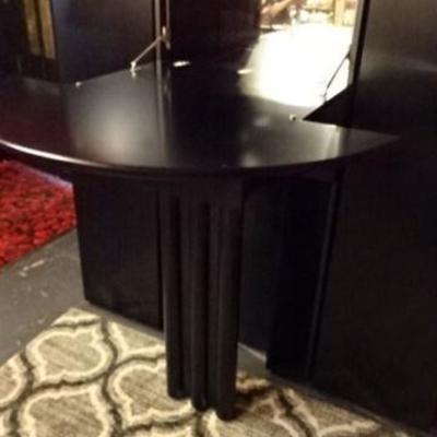 LOT 87C: INTERLUBKE LIGHTED BAR CABINET
