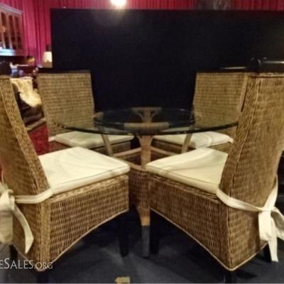 LOT 84C: 5 PC WICKER DINING SET, TABLE & 4 CHAIRS