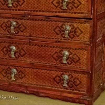 LOT 64D: CHINESE 5 DRAWER WOOD WEDDING BOX