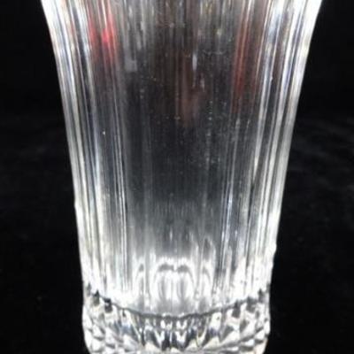 LOT 153: NEIMAN MARCUS 24% LEAD CRYSTAL VASE 