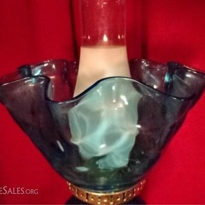 LOT 16B: ITALIAN MARBLE AND GLASS LAMP, BLUE GLASS SHADE