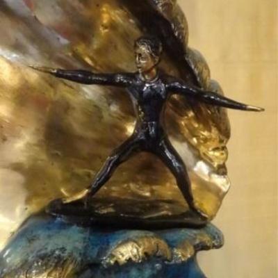 LOT 145: LARGE PATINATED BRONZE SCULPTURE