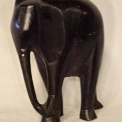 LOT 79D: AFRICAN CARVED WOOD ELEPHANT SCULPTURE