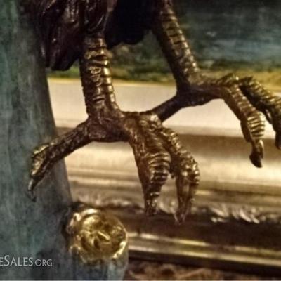 LOT 51: LARGE PATINATED BRONZE BALD EAGLE SCULPTURE