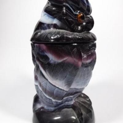 LOT 128: VINTAGE MID CENTURY IMPERIAL PURPLE SLAG GLASS OWL