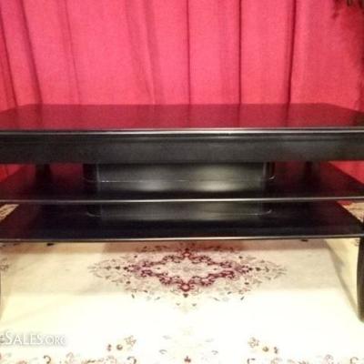 LOT 126B: STANLEY FURNITURE CONTEMPORARY DESK