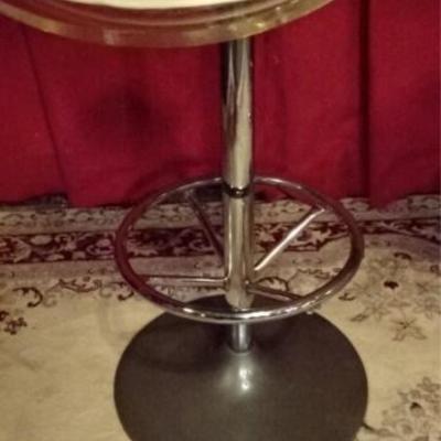 LOT 119D: PAIR VINTAGE LUCITE BARSTOOLS BY HILLS MANUFACTURING