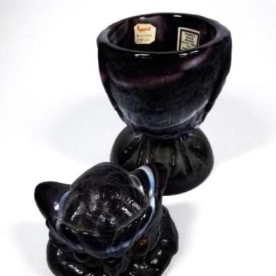 LOT 128: VINTAGE MID CENTURY IMPERIAL PURPLE SLAG GLASS OWL