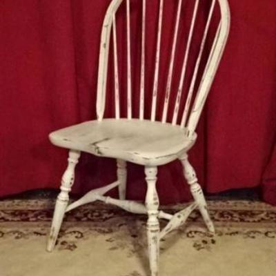 LOT 126A: 5 WINDSOR CHAIRS