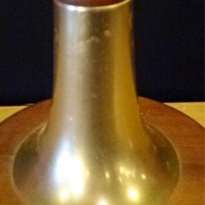 LOT 75D: MID CENTURY MODERN WOOD AND BRASS LAMP