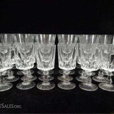 LOT 23D: 24 PC CRYSTAL STEMWARE