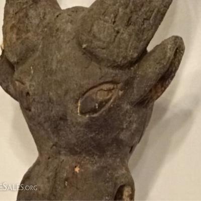LOT 61: AFRICAN CARVED WOOD BUSH COW SPIRIT MASK