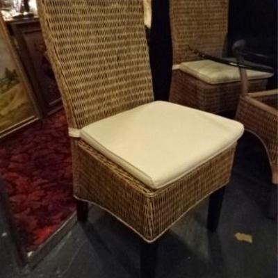LOT 84C: 5 PC WICKER DINING SET, TABLE & 4 CHAIRS