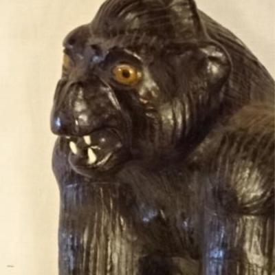 LOT 24A: LARGE LEATHER GORILLA SCULPTURE