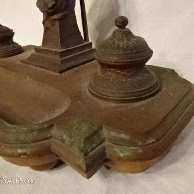 LOT 61C: BRONZE FIGURAL DESK LAMP WITH 2 INKWELLS