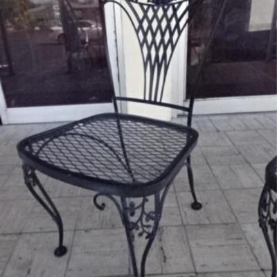 LOT 88: 4 SALTERININI STYLE PATIO CHAIRS