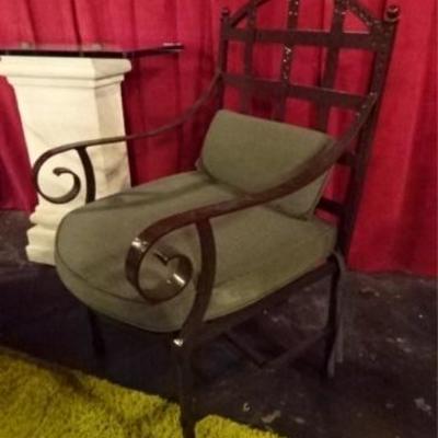 LOT 40A: 7 PC CAST STONE PATIO TABLE AND 6 METAL ARMCHAIRS