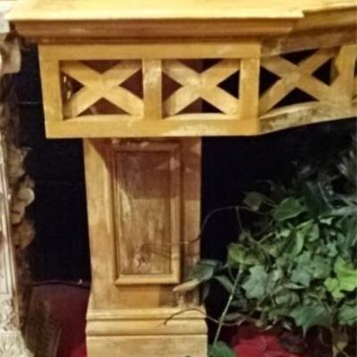 LOT 41B: 2 PC CUSTOM WOOD CONSOLE TABLE AND MIRROR, 2 AVAILABLE!