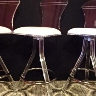 LOT 102A: 3 CLEAR LUCITE AND CHROME BARSTOOLS