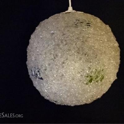 LOT 75A: MID CENTURY MODERN SPUN ACRYLIC PENDANT LAMP