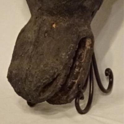 LOT 61: AFRICAN CARVED WOOD BUSH COW SPIRIT MASK