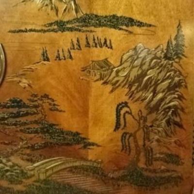 LOT 78B: LANE FURNITURE CHINOISERIE BREAKFRONT