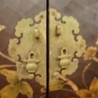LOT 85A: CHINOISERIE CABINET