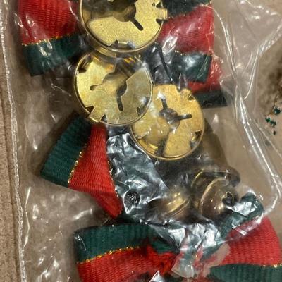 Miscellaneous Christmas jewelry