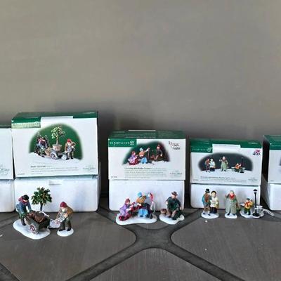 Dicken's Village Figurines Lot
