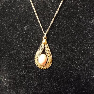 12K GOLD FILLED NECKLACE AND GOLD TONE JEWELRY