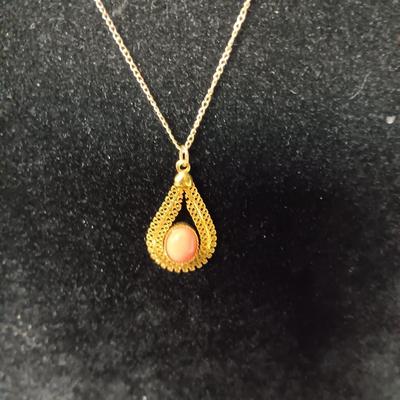 12K GOLD FILLED NECKLACE AND GOLD TONE JEWELRY