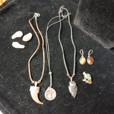 UNIQUE PIECES OF JEWELRY