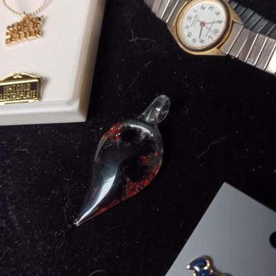 SHARP WATCH AND TOOL TO REMOVE THE BACK OF WATCHES, 2 GLASS PENDANTS AND MORE